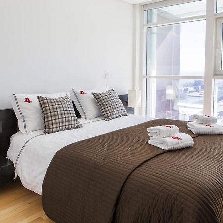 Rent4Rest Lisbon Parque Das Nacoes 17Th Floor River View Екстериор снимка