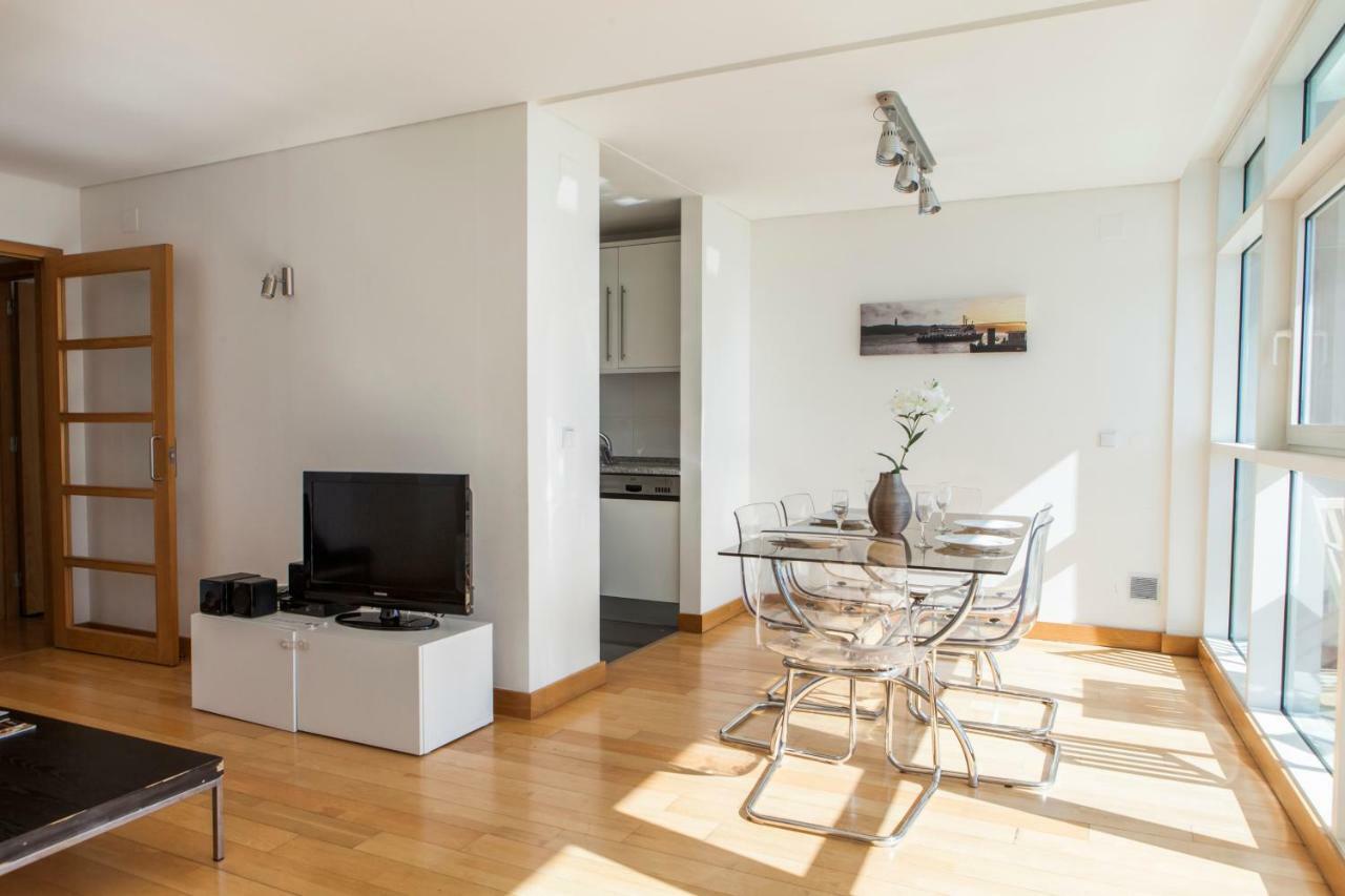 Rent4Rest Lisbon Parque Das Nacoes 17Th Floor River View Екстериор снимка