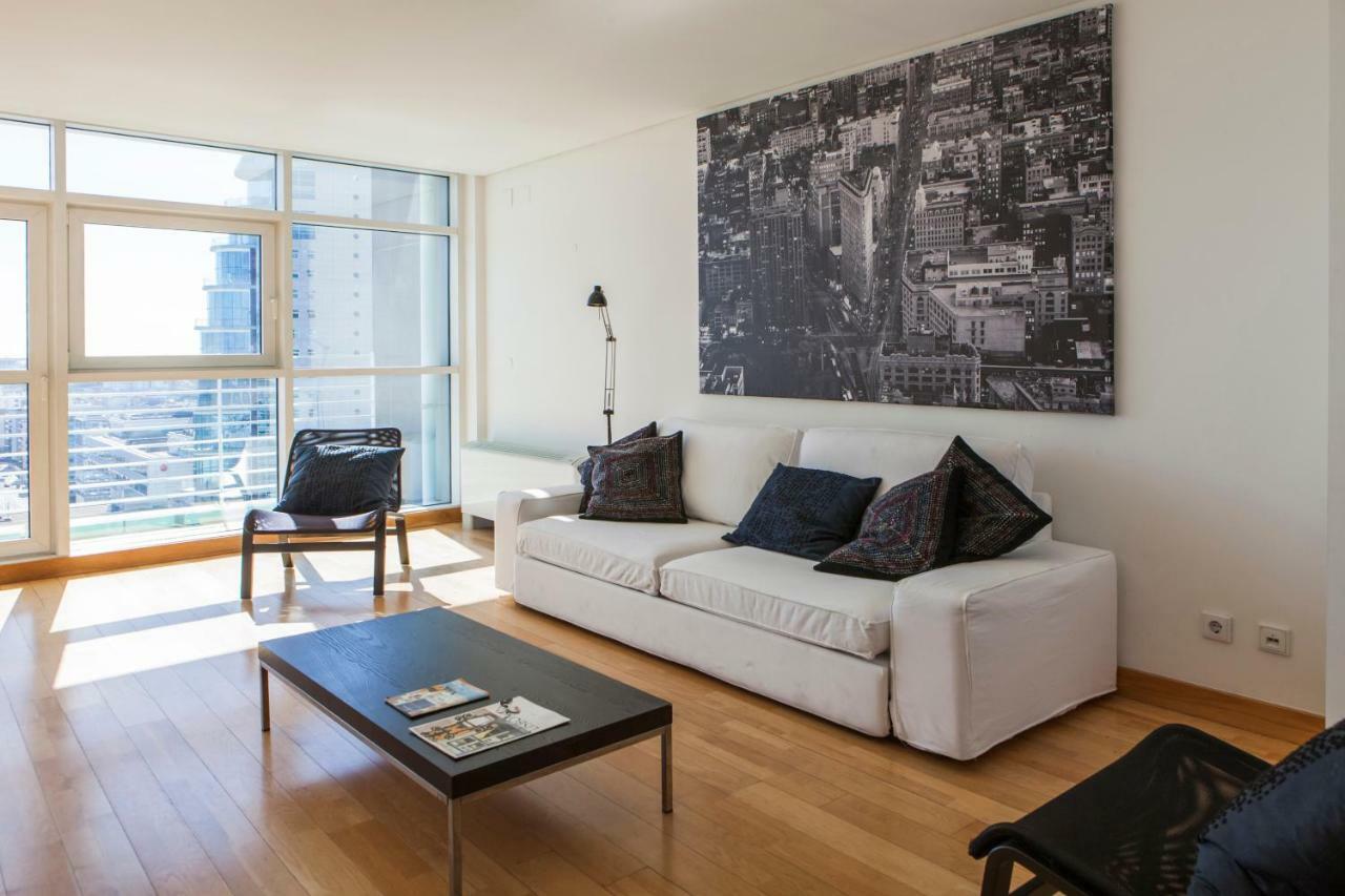 Rent4Rest Lisbon Parque Das Nacoes 17Th Floor River View Екстериор снимка