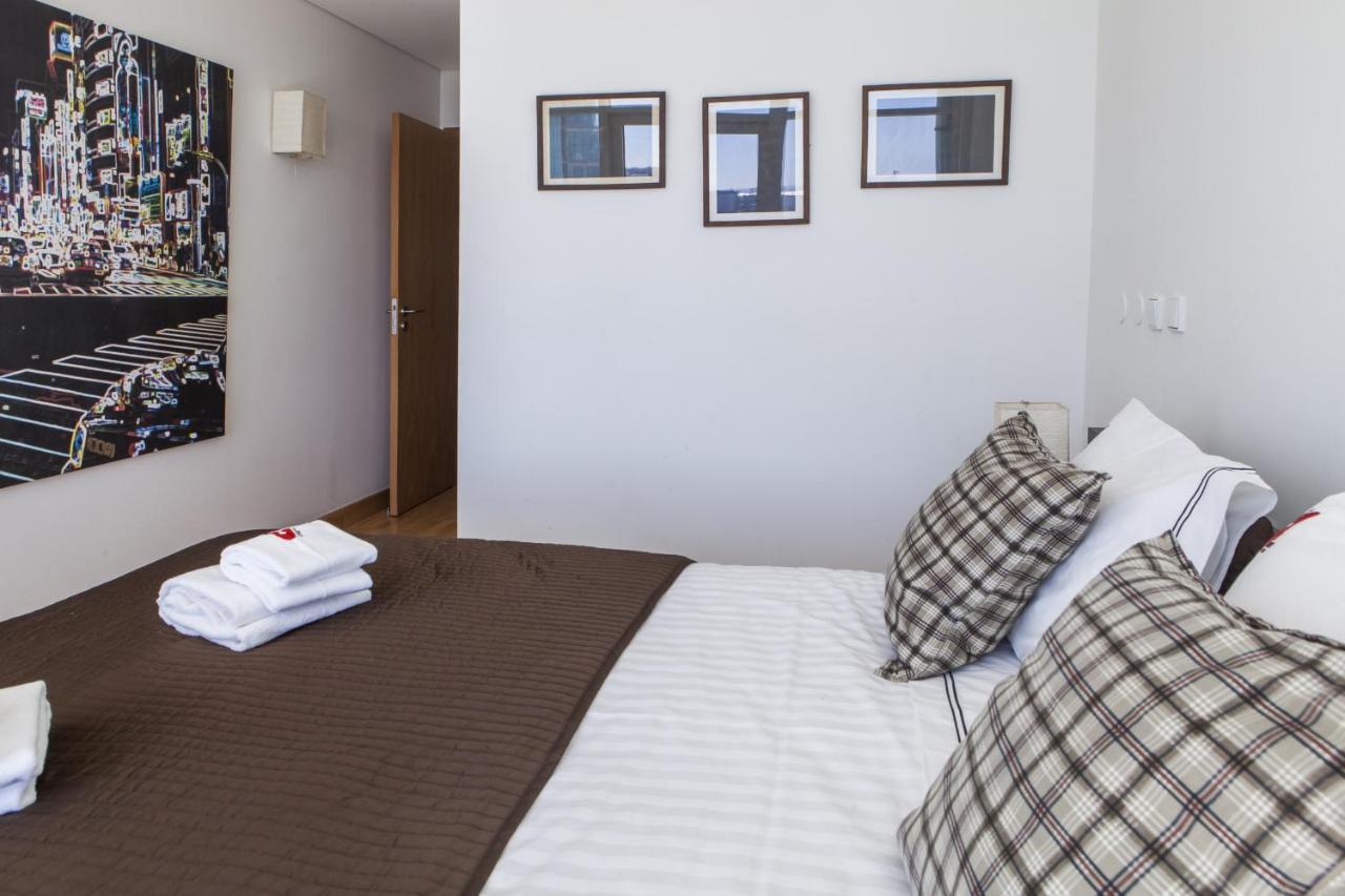 Rent4Rest Lisbon Parque Das Nacoes 17Th Floor River View Екстериор снимка